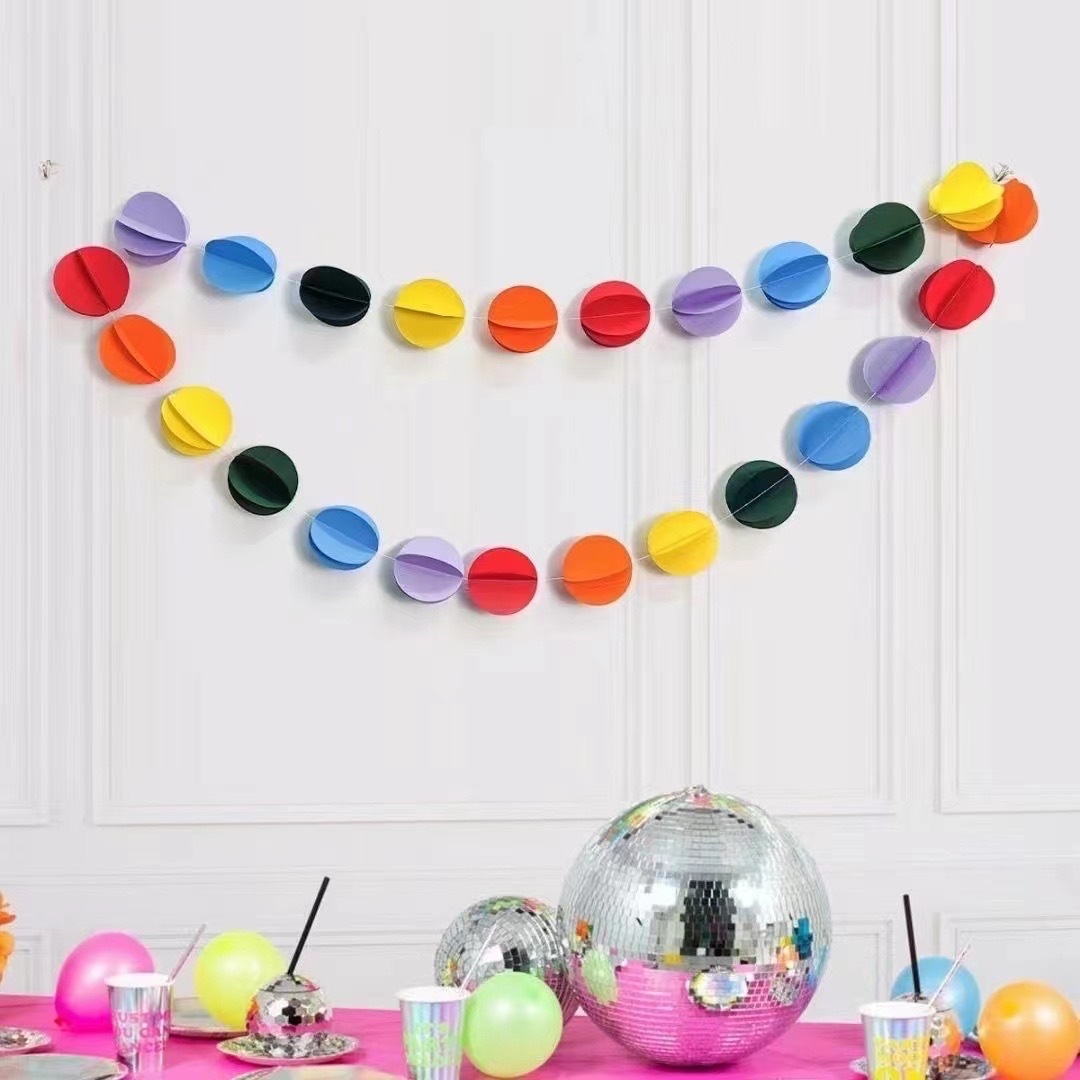 Garland 3d hanging paper shape round