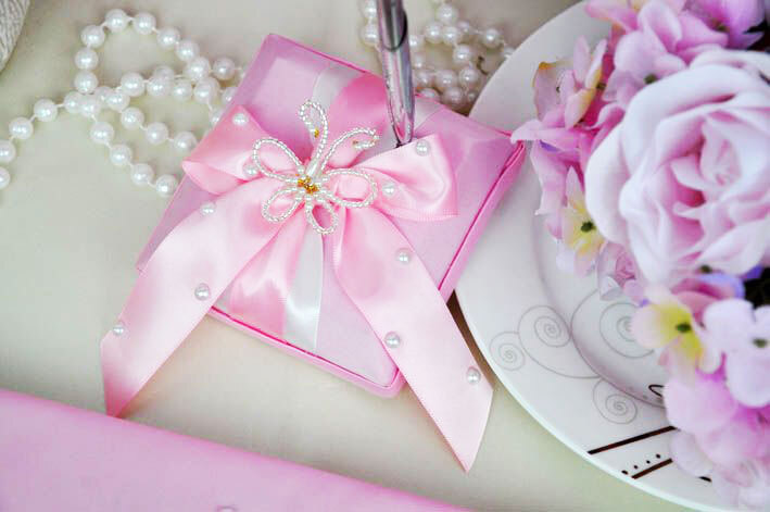Pen stand pink ( Includes pen)